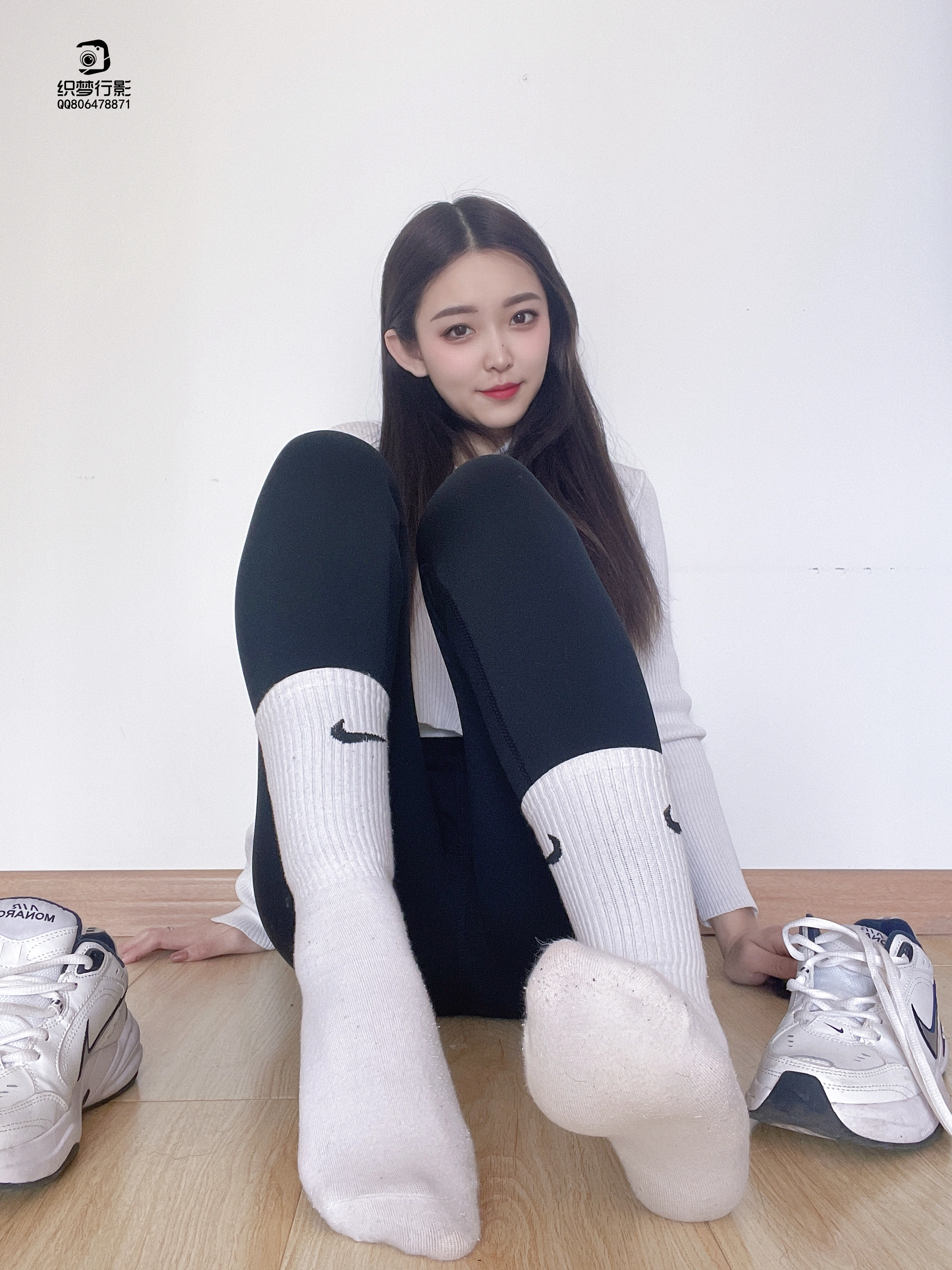 [织梦映像]NO.013 美女自拍系列第001期 2